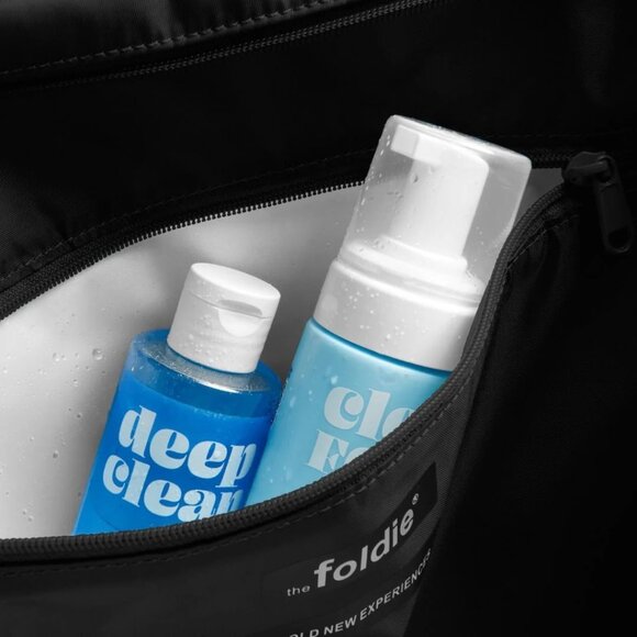 THE FOLDIE Travel Tote Bag Black NEW Original Package & Tag EXPANDABLE 40L Nylon - Picture 6 of 16